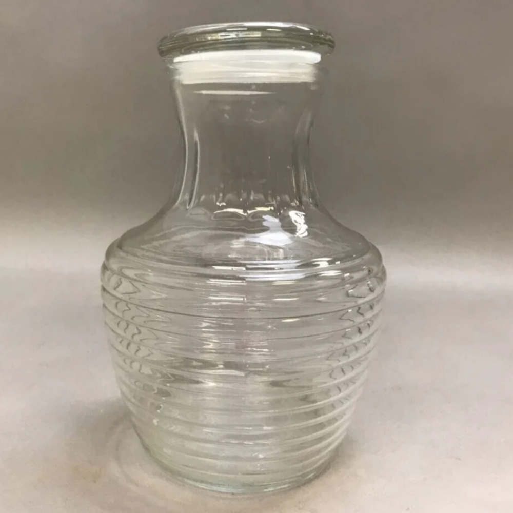 Vintage Anchor Hocking Beehive carafe.